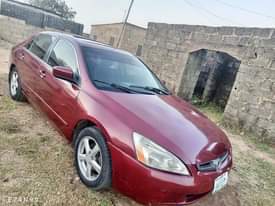 A picture of HONDA ACCORD 2005