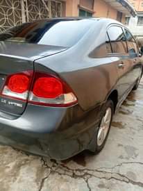 A picture of Honda Civic 09