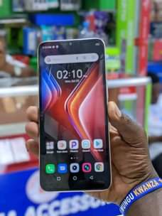 A picture of Infinix hot10i