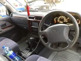 A picture of Toyota prado TX 2000