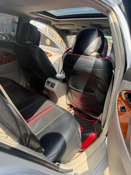 A picture of Toyota Camry 2010 XLE