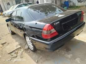 A picture of 2002 Mercedes Benz C180 Sedan
