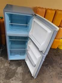 A picture of Nauza frij nzur beko offer lK 270k