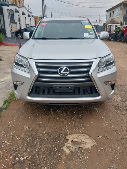 A picture of 2017 Lexus GX460 Tokunbo