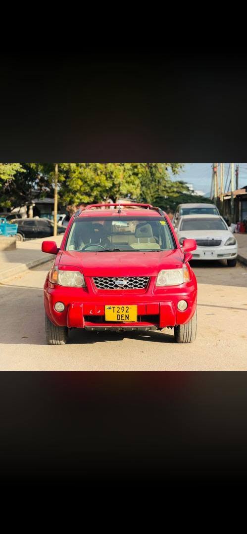 A picture of NISSAN XTRAIL TSH 6 8 M CALL 0712973480