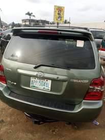A picture of Distress sale Extremely clean Toyota Highlander Engine Gear Ac Interior