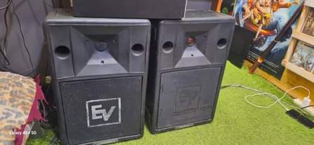 A picture of Ev speakers