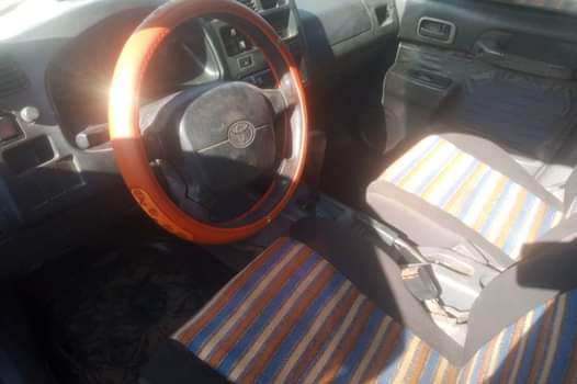 A picture of Toyota RAV4 First body. Engine untempered Gear perfect