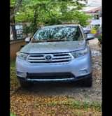 A picture of Direct Tokunbo Toyota Highlander 2013 Model Leather Interior 4 Plug