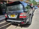 A picture of Land cruiser AMAZON