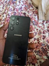 A picture of SAMSUNG GALAXY s23 COPY