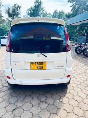 A picture of Toyota fancargo