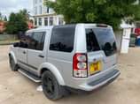 A picture of LANDROVER DISCOVER UPLIFT 3