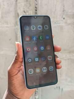 A picture of SAMSUNG A13