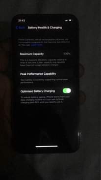 A picture of Iphone X