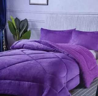 A picture of 13pc cotton duvets Package has Two bedsheets Four pillowcases Two