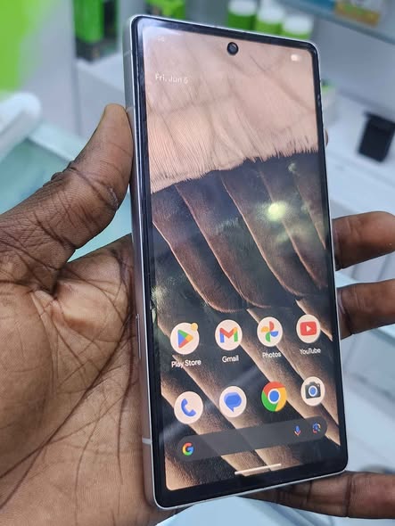 A picture of Google Pixel 7a 128GB 6GB RAM 370000 TSH