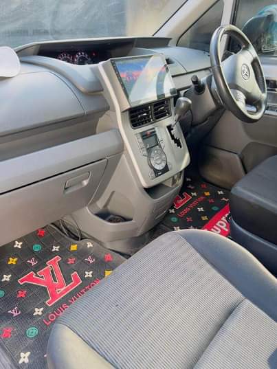 A picture of Car