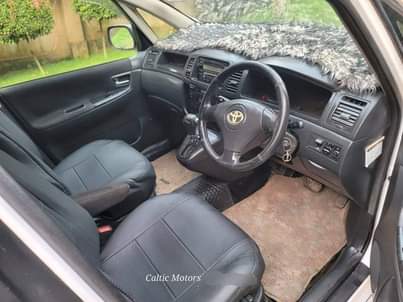 A picture of 2004 TOYOTA SPACIO 7 SEATER