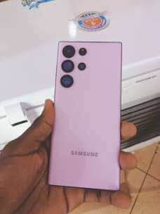 A picture of Samsung S23 ultra