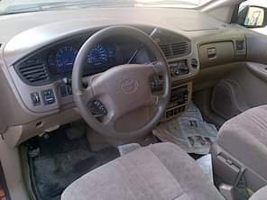 A picture of Urgent sales Super Clean neatly used Toyota Sienna 02 fabric