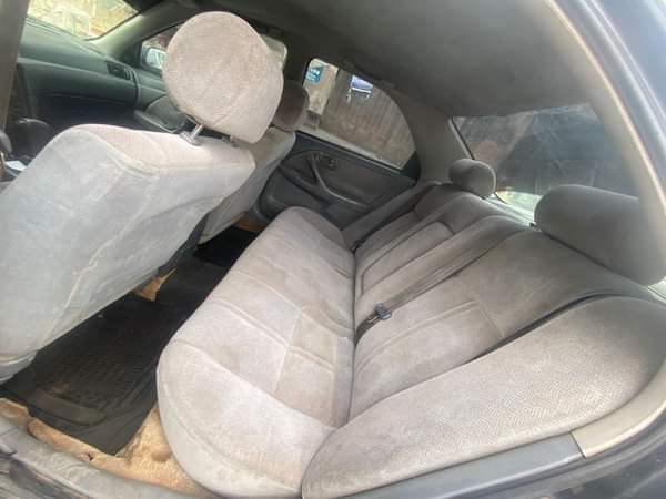 A picture of Toyota Camry 2001 model Aka envelope Buy and drive with