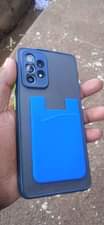 A picture of Samsung a52 5G
