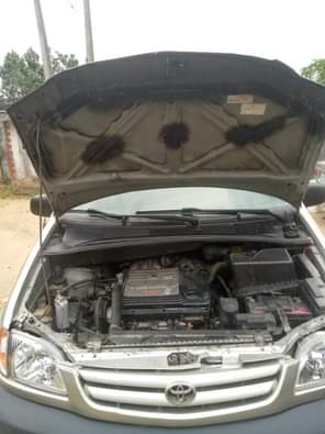 A picture of Toyota sienna 2002 model Price 1 9m buyer settles 100k