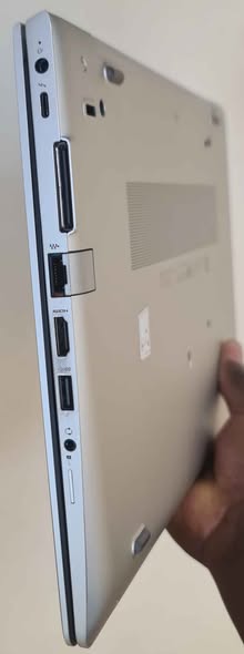 A picture of Hp 16ram 500SSD type C changer 8th generation i7 new