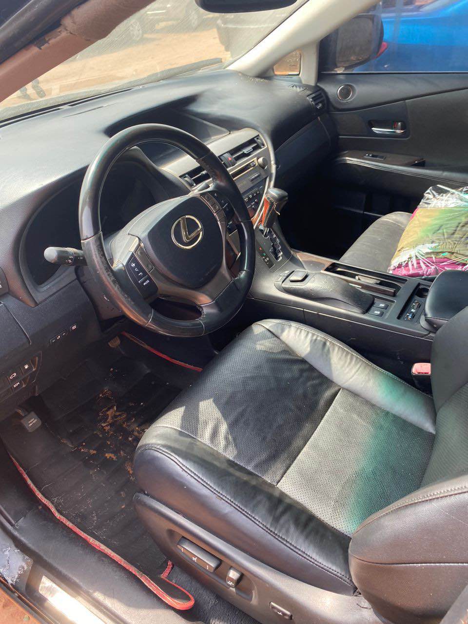 A picture of RX 350