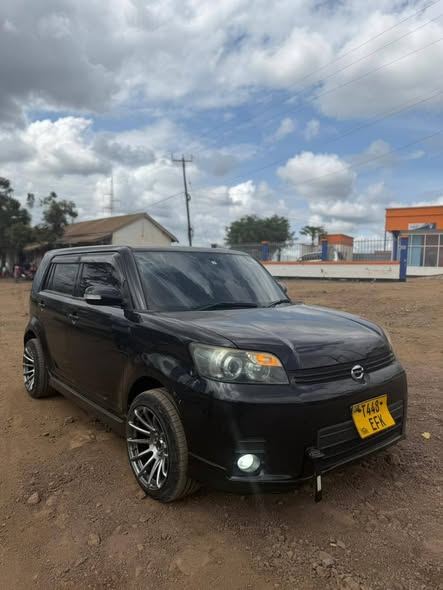 A picture of Toyota Rumion kalii sanaa Boss Bei ml 18 9 Ccc