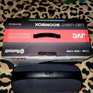 speakers