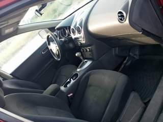 A picture of Nissan Rouge 2010 07033647531