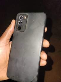 A picture of it s a clean oppo on sale