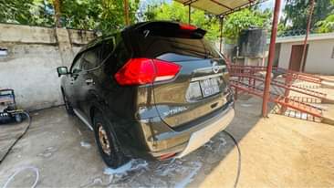 A picture of Nissan xtrail 2014 model for sale
