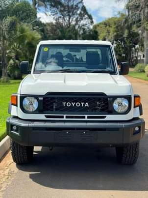 toyota land cruiser