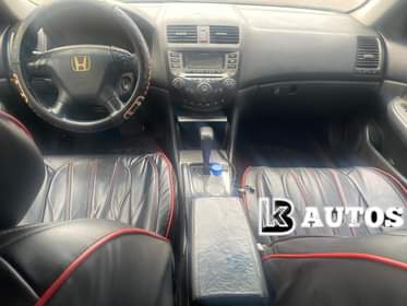 A picture of KB AUTOs Honda Dc Discussion Continues Year 2007 model direct