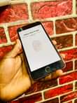A picture of iPhone 7 Plus 32Gb at 330k