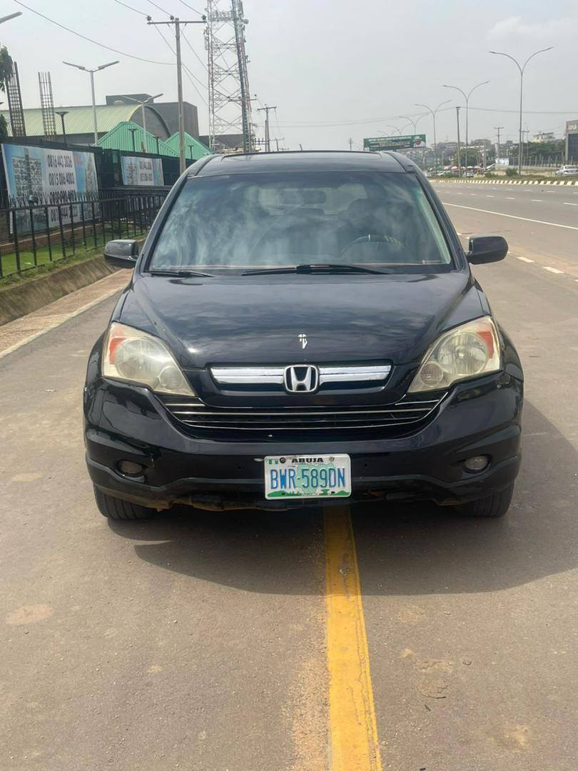 A picture of 2008 honda crv in perfect condition 070 8788 510 2