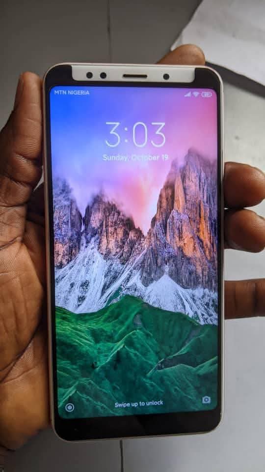 A picture of REDMI 5PLUS