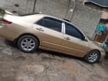 A picture of Honda Accord first body buy and drive engine and gear