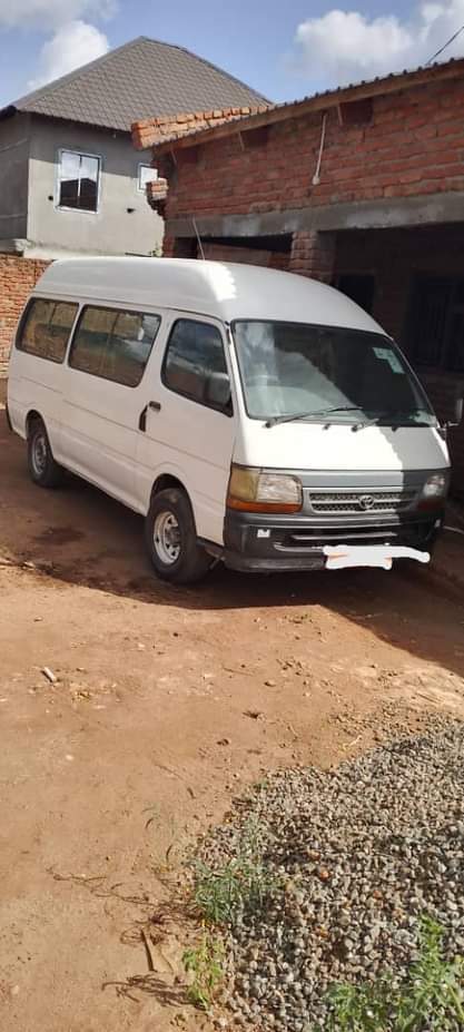 used toyota hiace