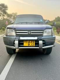 A picture of Prado for sale call 0657633355