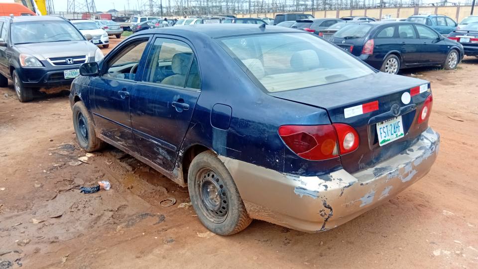 A picture of Toyota corolla