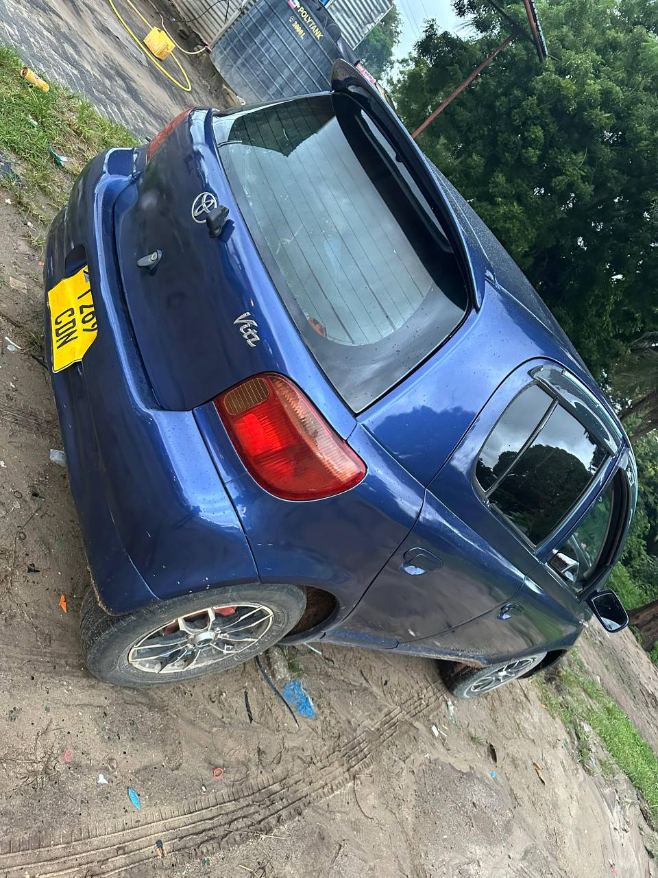 A picture of Toyota vitz kali Engine 1sz cc 990 Full ac Bei