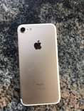 A picture of Neatly used iphone 7