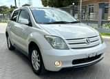 A picture of TOYOTA IST