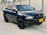 A picture of Toyota Harrier