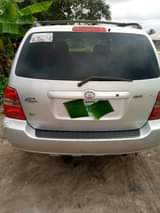 A picture of Raw firstbody Toyota Highlander Absolutely nothing to fix Only bumper