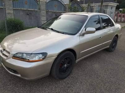 A picture of 2000 Honda Accord Nigerian used